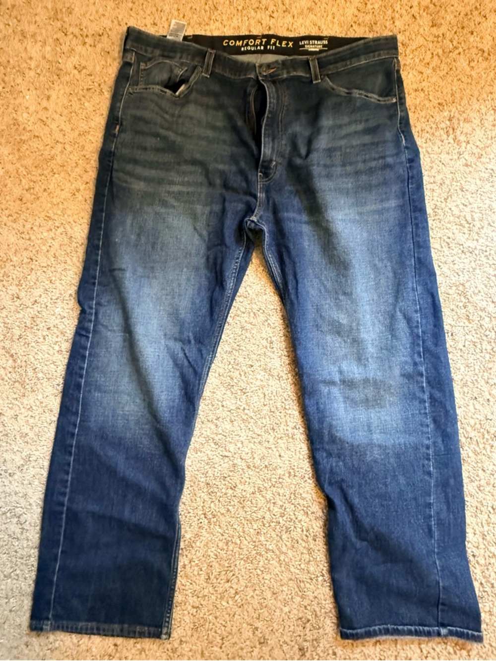 Levi's Men’s Comfort Flex Dark Blue Relaxed Jeans